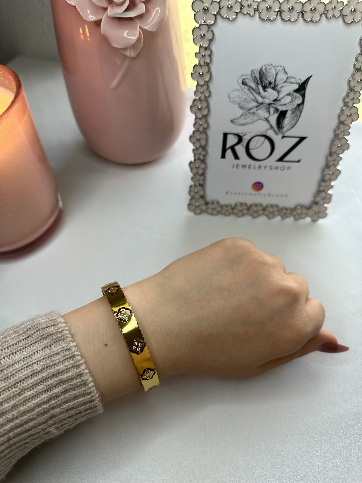 Daily Use Gold Bracelet